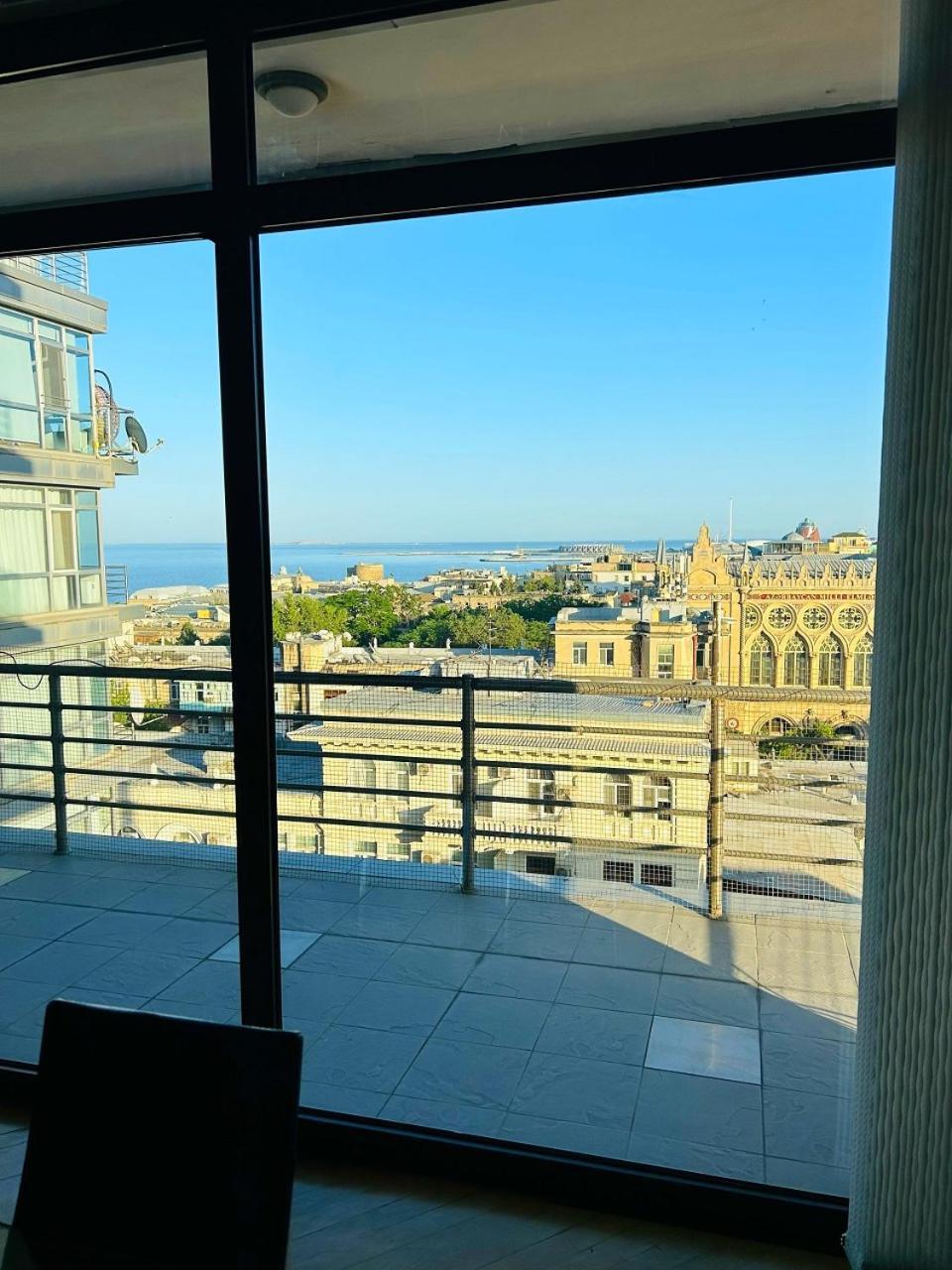 Sunday Hotel Baku Exteriör bild