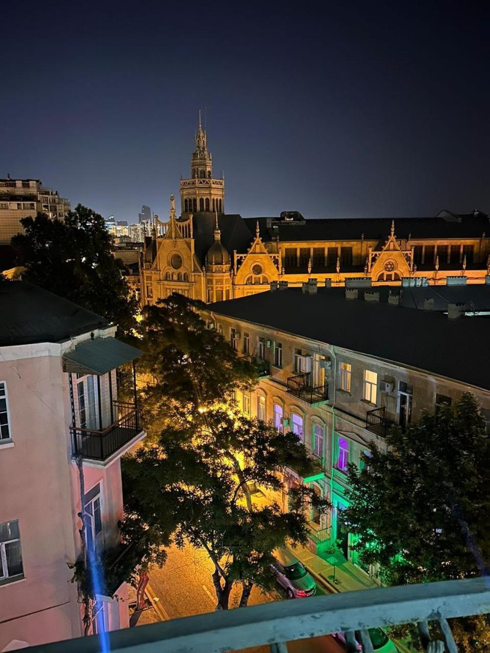 Sunday Hotel Baku Exteriör bild